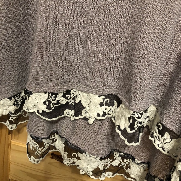 Oversized knit & lace BUY 3 GET 1 FREE - Picture 3 of 5